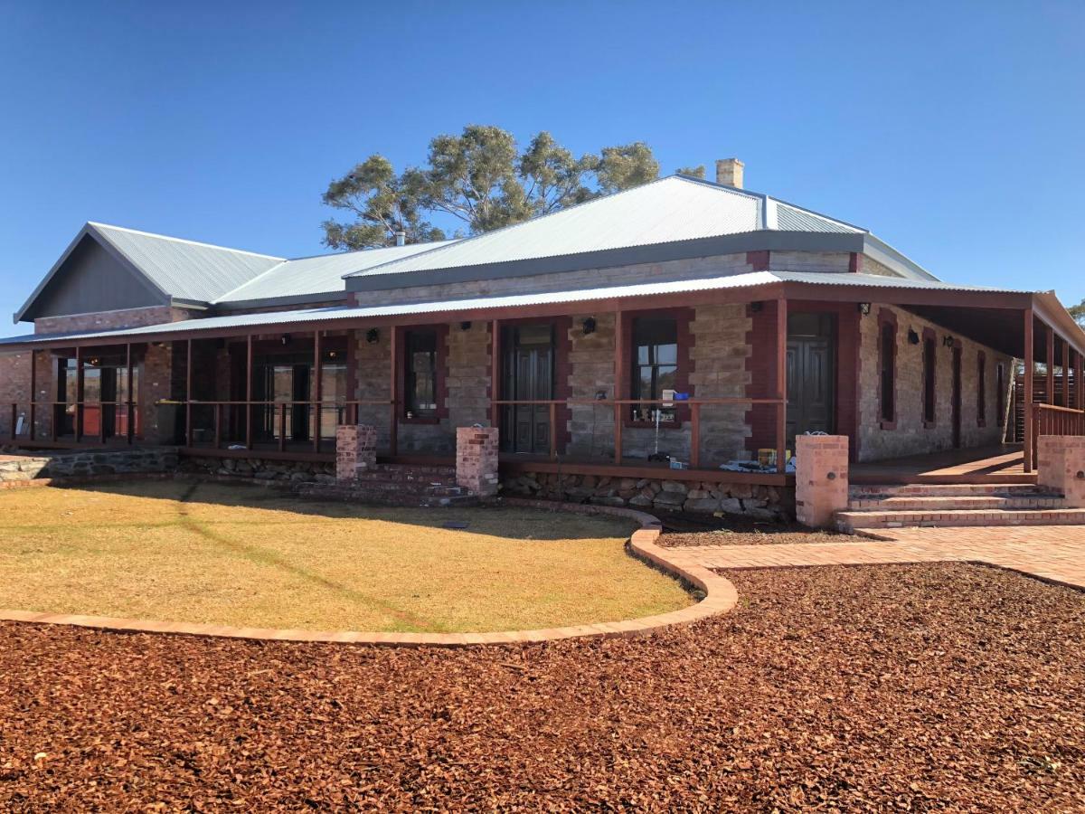 Broken Hill Outback Resort Eksteriør bilde